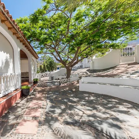 Mango Oasis Nyaraló *