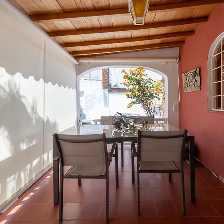 Mango Oasis Holiday home *